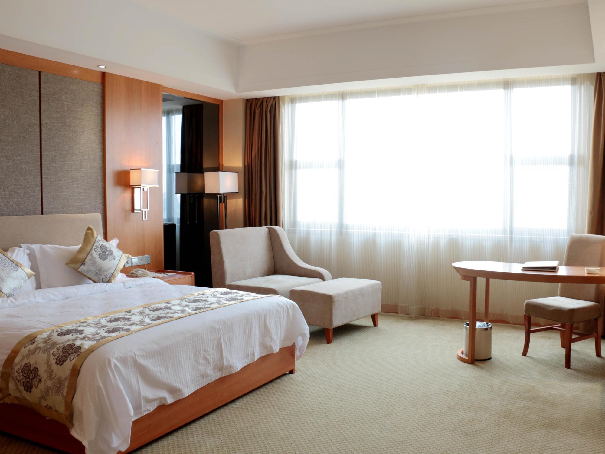The Grand Plaza Hotel Cát An Ngoại thất bức ảnh