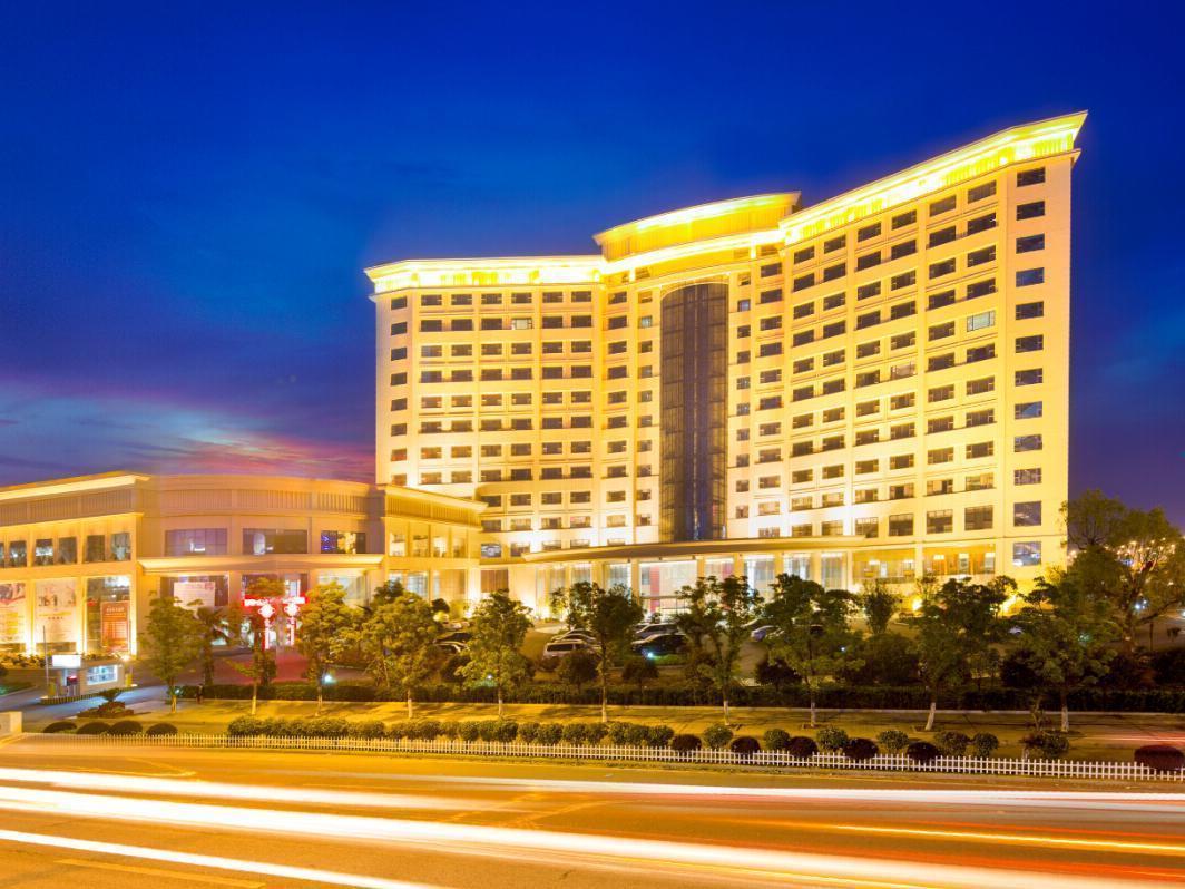 The Grand Plaza Hotel Cát An Ngoại thất bức ảnh