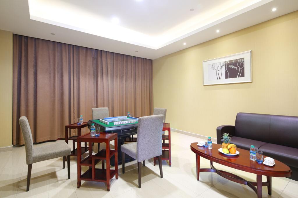 The Grand Plaza Hotel Cát An Ngoại thất bức ảnh