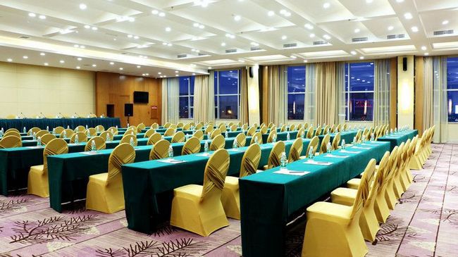 The Grand Plaza Hotel Cát An Tiện nghi bức ảnh