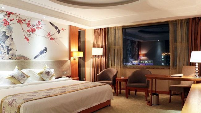 The Grand Plaza Hotel Cát An Phòng bức ảnh